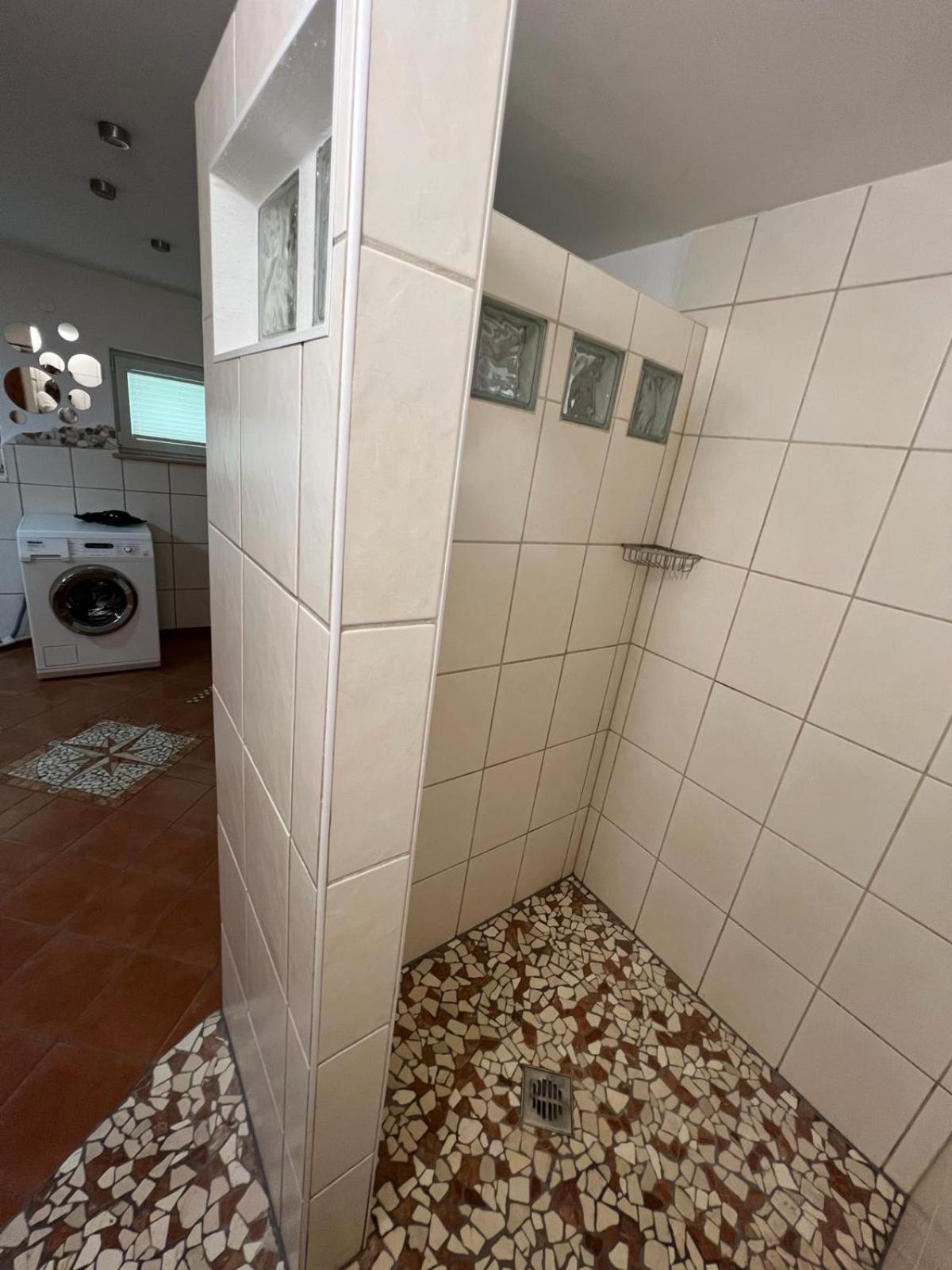 Haus Am Berzdorfer See - 3 Schlafzimmer - Ganzes Haus Zur Alleinnutzung - Terrasse - Hochwertige Ausstattung Görlitz Εξωτερικό φωτογραφία