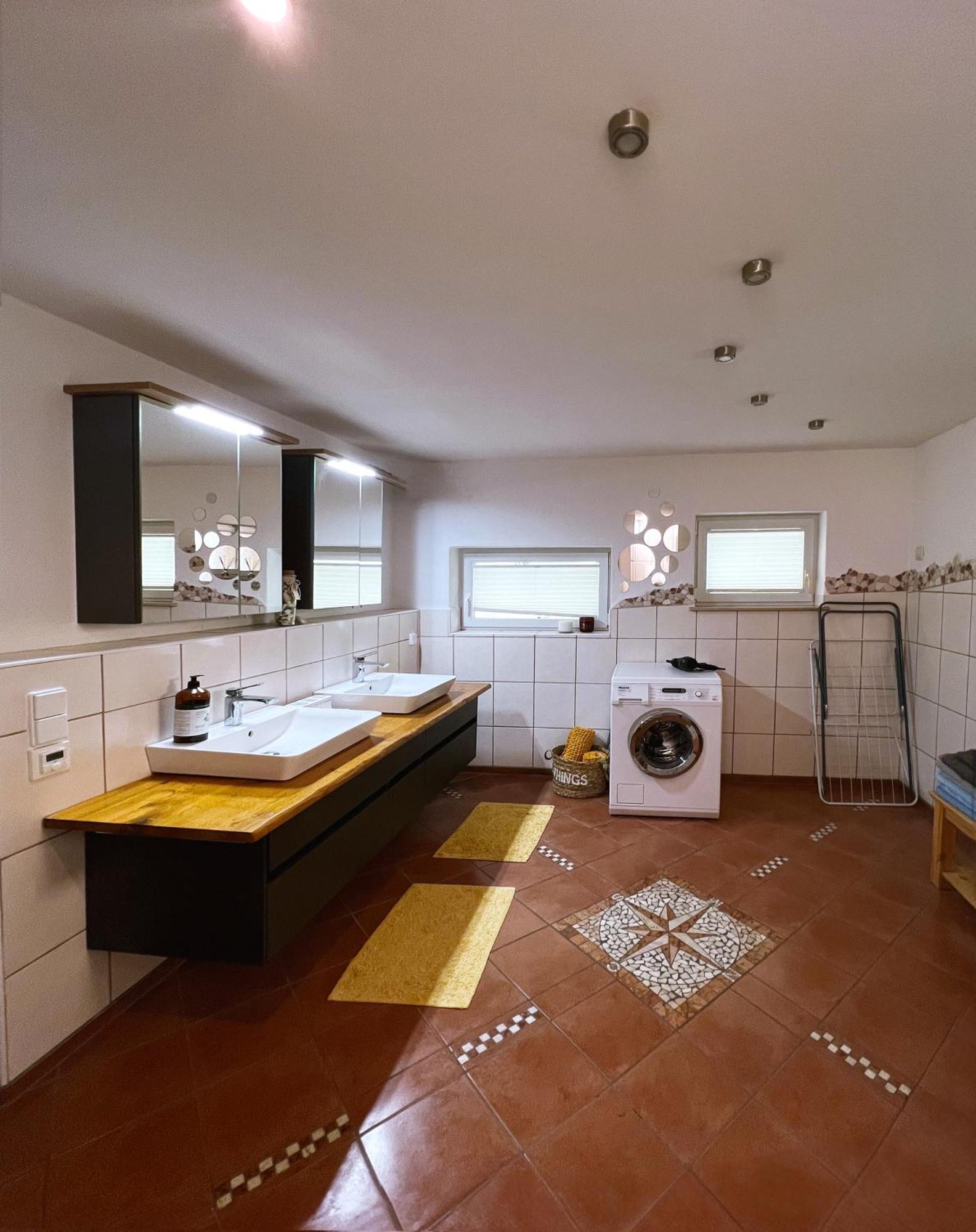 Haus Am Berzdorfer See - 3 Schlafzimmer - Ganzes Haus Zur Alleinnutzung - Terrasse - Hochwertige Ausstattung Görlitz Εξωτερικό φωτογραφία